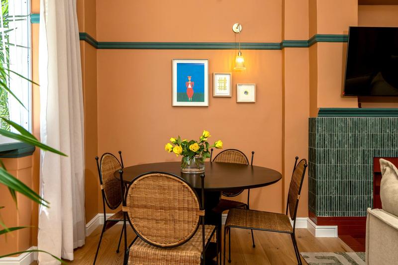 To Let 2 Bedroom Property for Rent in Sea Point Western Cape